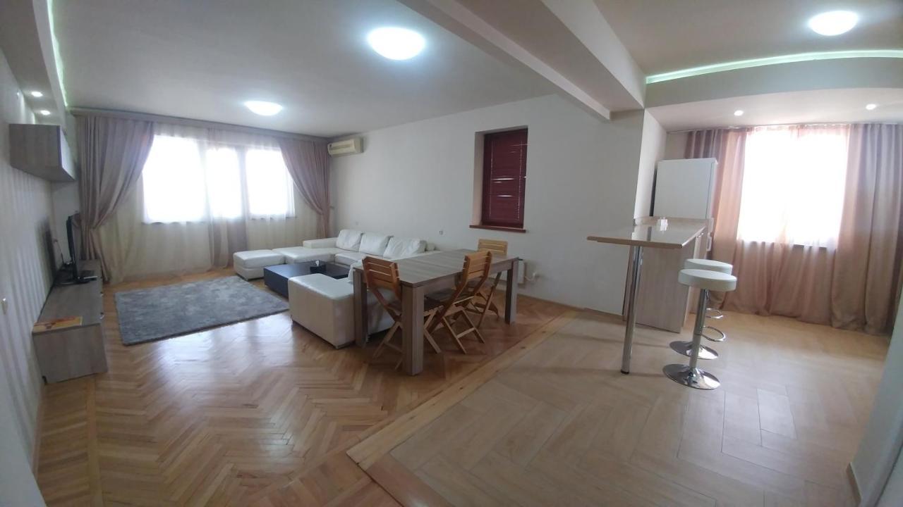 Cross Resort Hotel Jereván Kültér fotó
